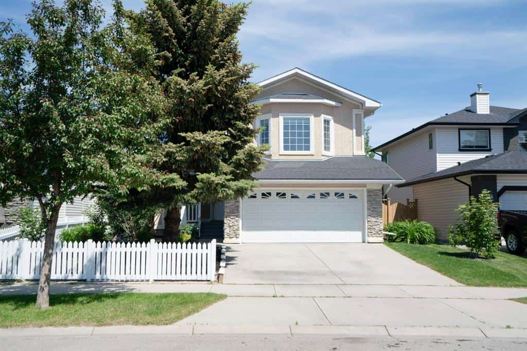 42 Cimarron Drive Okotoks, AB