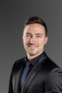 Dereck Chevrefils 2 Percent Realty Find Your Calgary Group